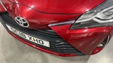 Toyota Yaris 1.5 VVT-i Icon Tech 5dr CVT Petrol Hatchback